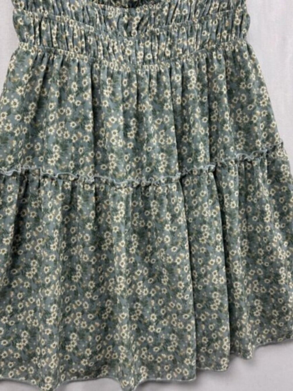 Altar’d State Women's Floral Dress L Sage Green Puff Sleeve Smocked Cottagecore - Picture 9 of 12